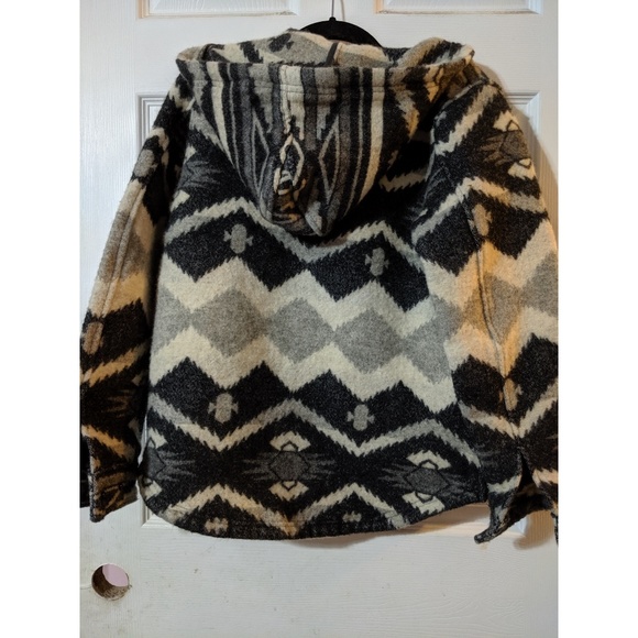 Woolrich Sweater x American Eagle - Picture 2 of 8